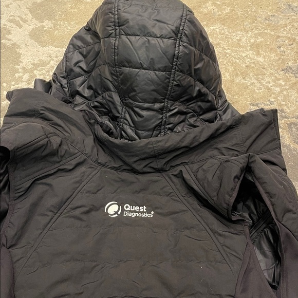 lululemon Another
Mile Vest Size 14 - Picture 14 of 16